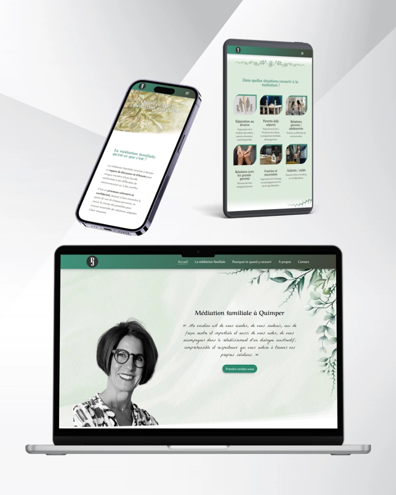 ordinateur, portable et tablette montrant le site de Patricia Jego, médatrice familiale à Quimper